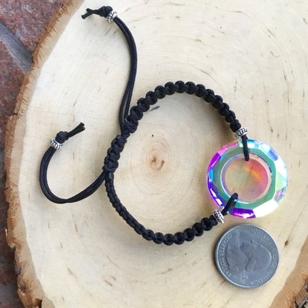 Crystal macrame bracelet .Genuine Swarovski crystal circle charm adjustable size - Picture 3 of 10